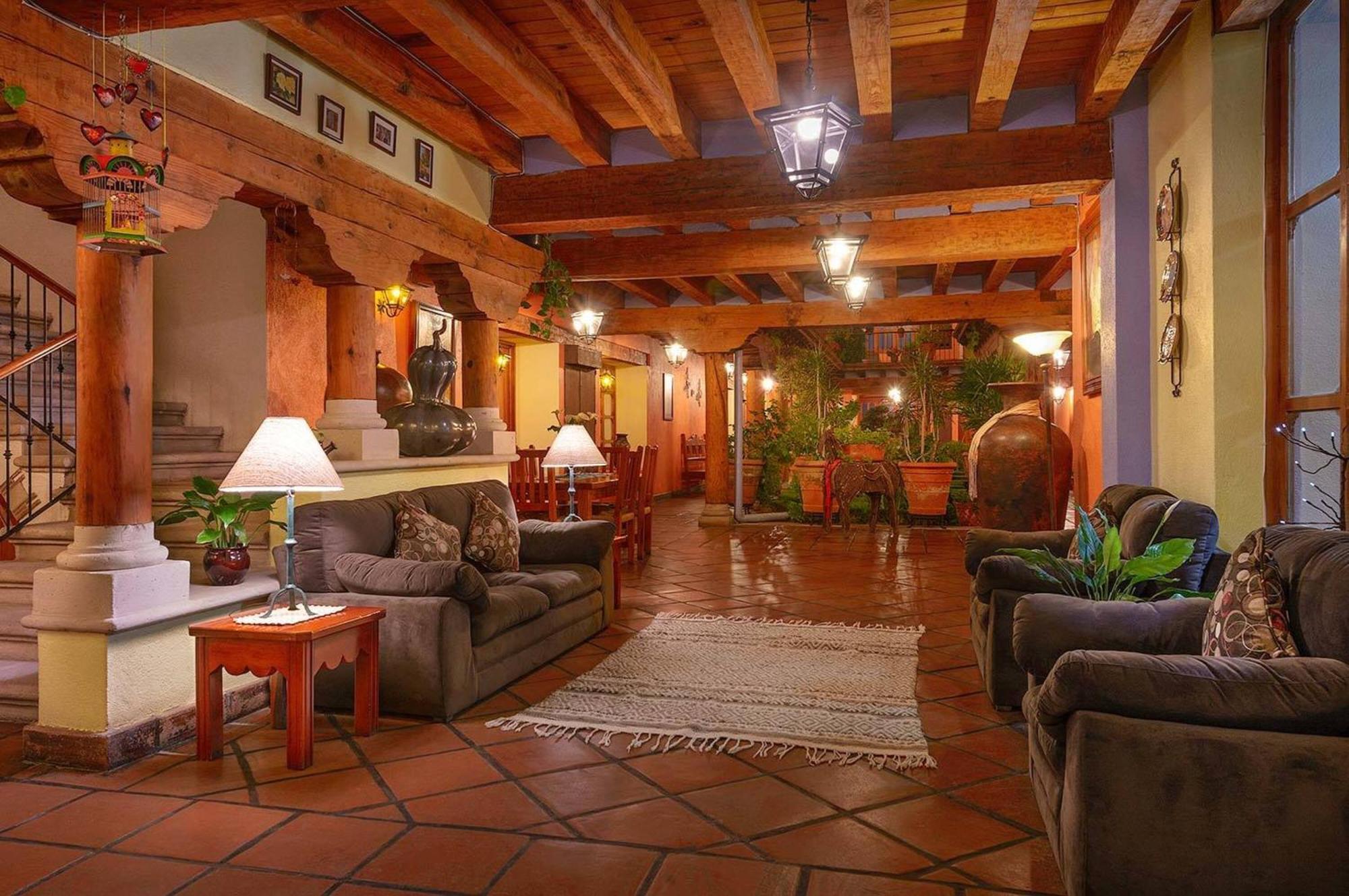 Hotel Pueblo Magico Patzcuaro Bagian luar foto