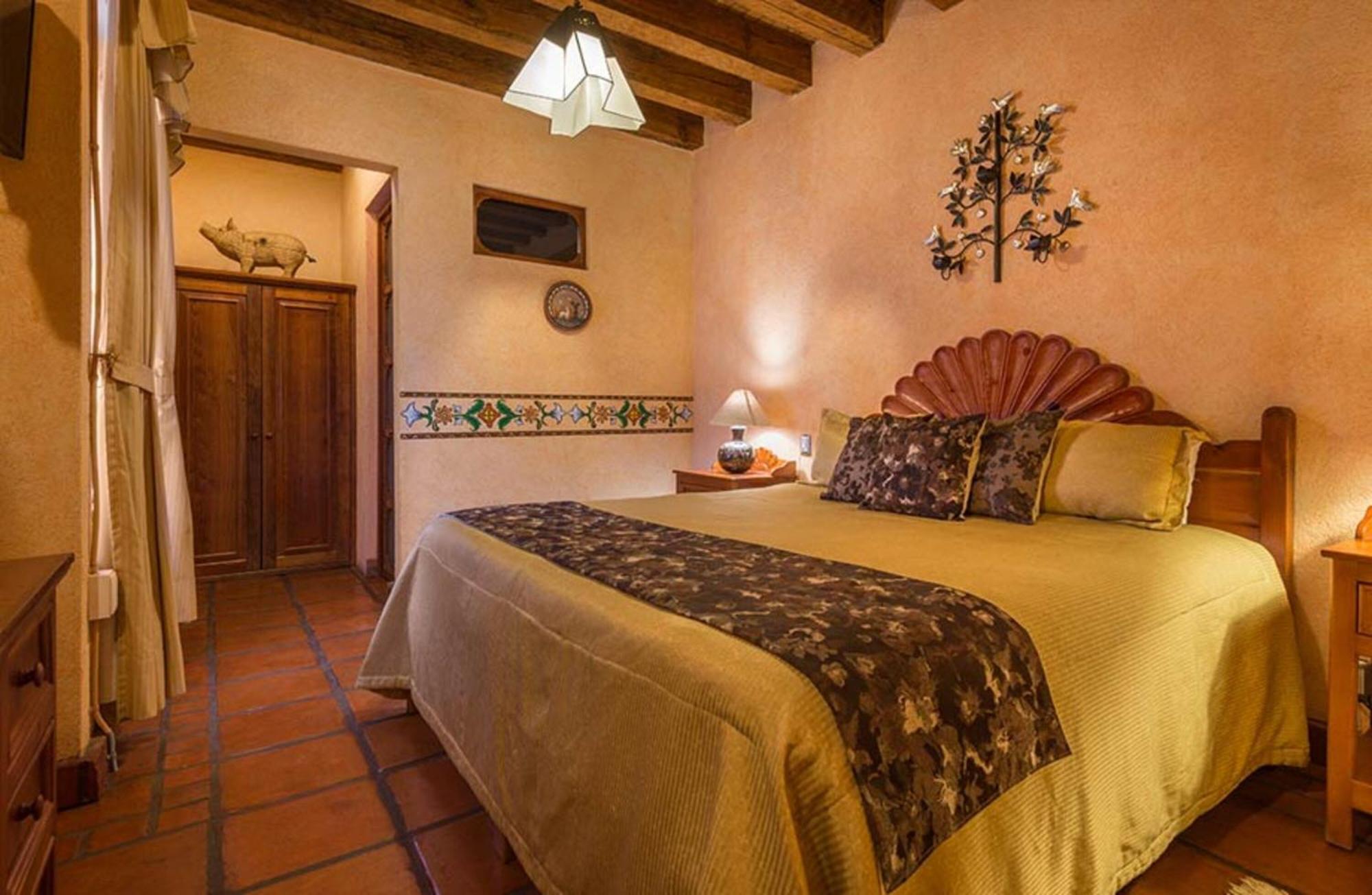 Hotel Pueblo Magico Patzcuaro Bagian luar foto