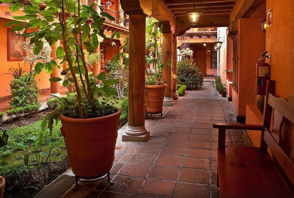 Hotel Pueblo Magico Patzcuaro Bagian luar foto